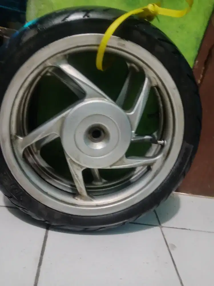 VELG + BAN TPK MASIH BAGUS