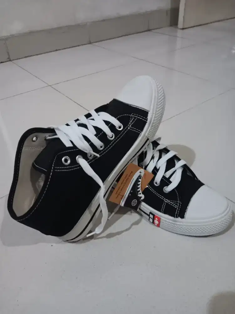 Jual Cepat Sepatu Anak Sekolah Warrior