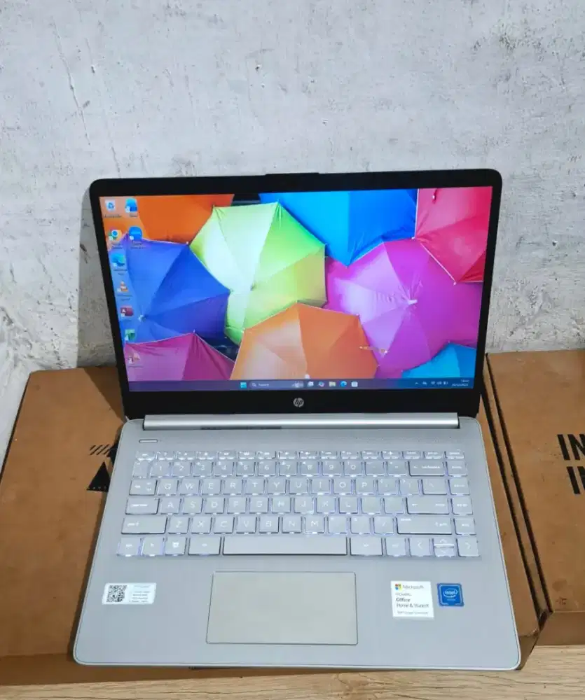 HP 14S dq0510tu Intel N4120 Ram 4 SSD 256 keyboard Backlight