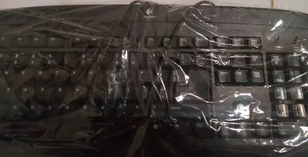 Keyboard Logitech Second