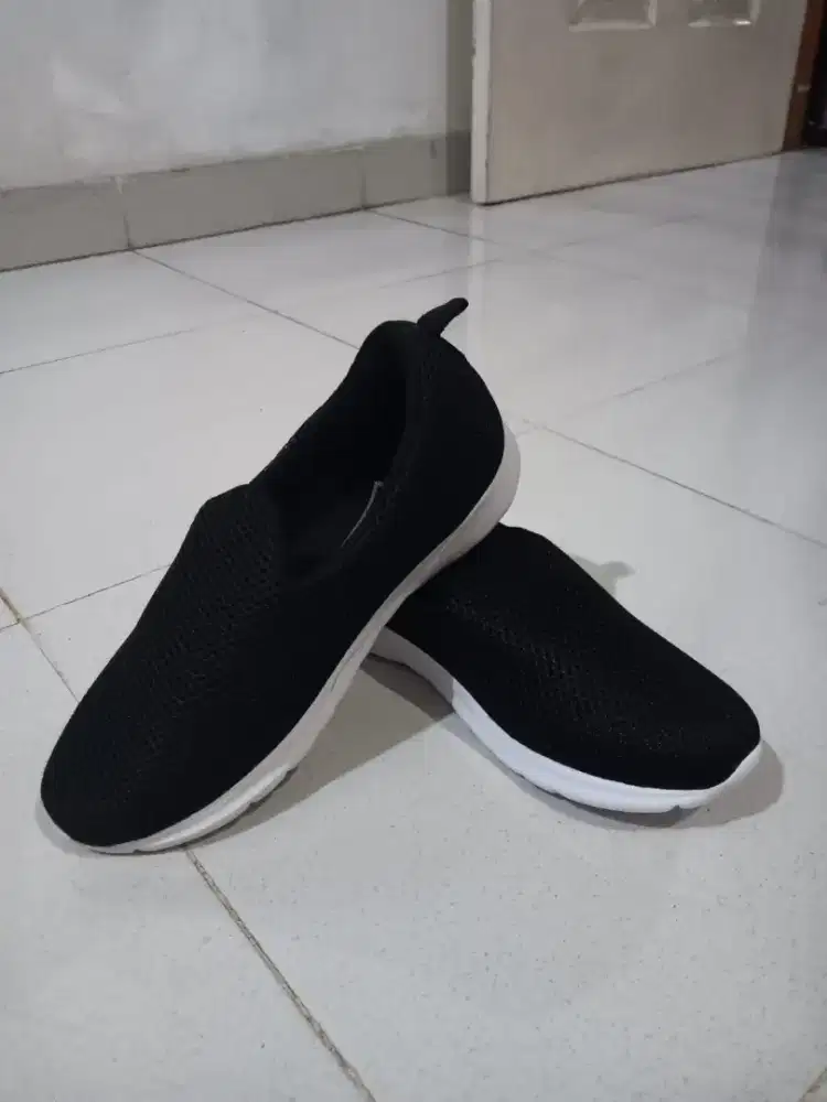 Jual Cepat Sepatu Sekolah Anak
Merek Skechers Gogamat