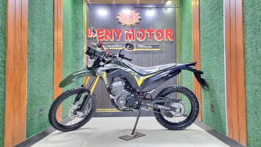 UD ENY MOTOR - Honda CRF 150 thn 2023 mulus