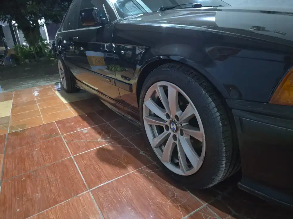 Velg bmw f10 R17 lebar 8