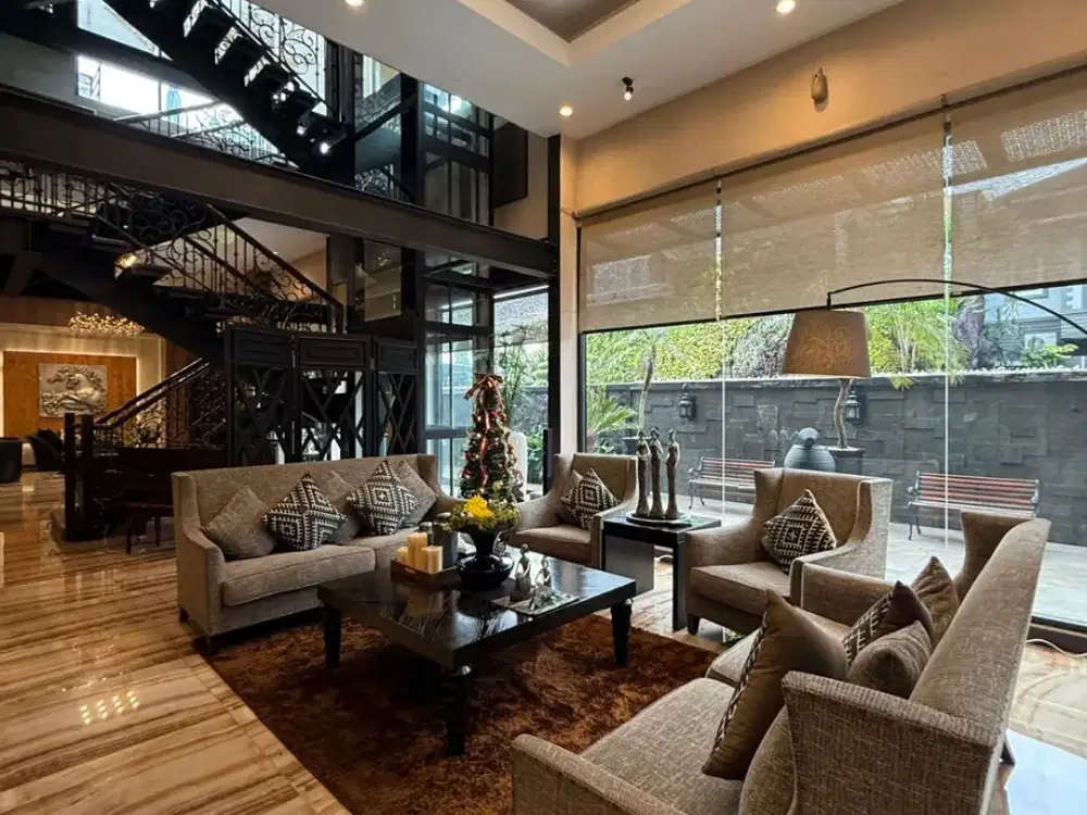 Jual Rumah Mewah Full Furnish Jalan Suluh