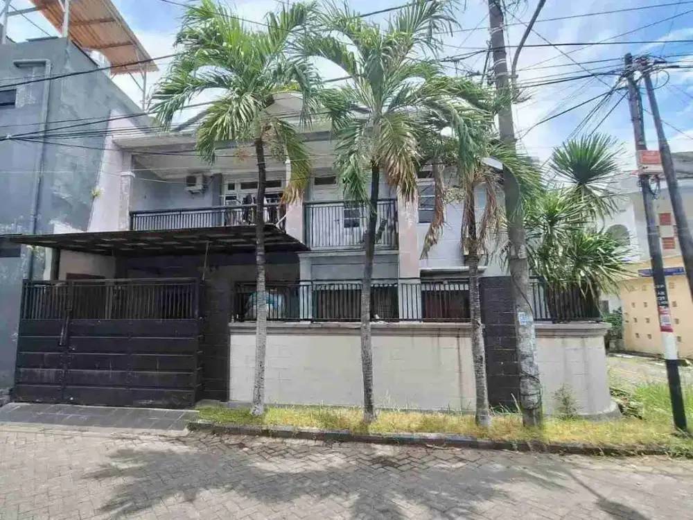 Rumah 2 Lantai Hook Murah siap Huni di Griya Kebraon, Sby Selatan