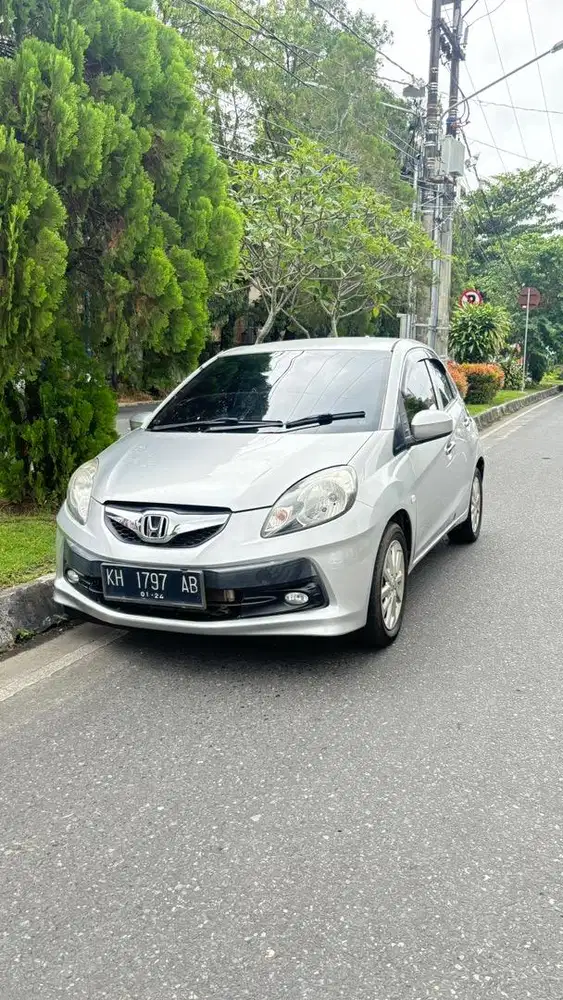 Jual cepat brio 2015 type E manual