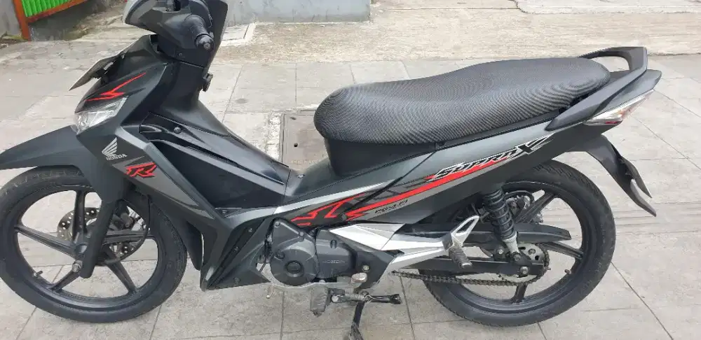 Supra X 125 th 2018 mulus pool pjk baru