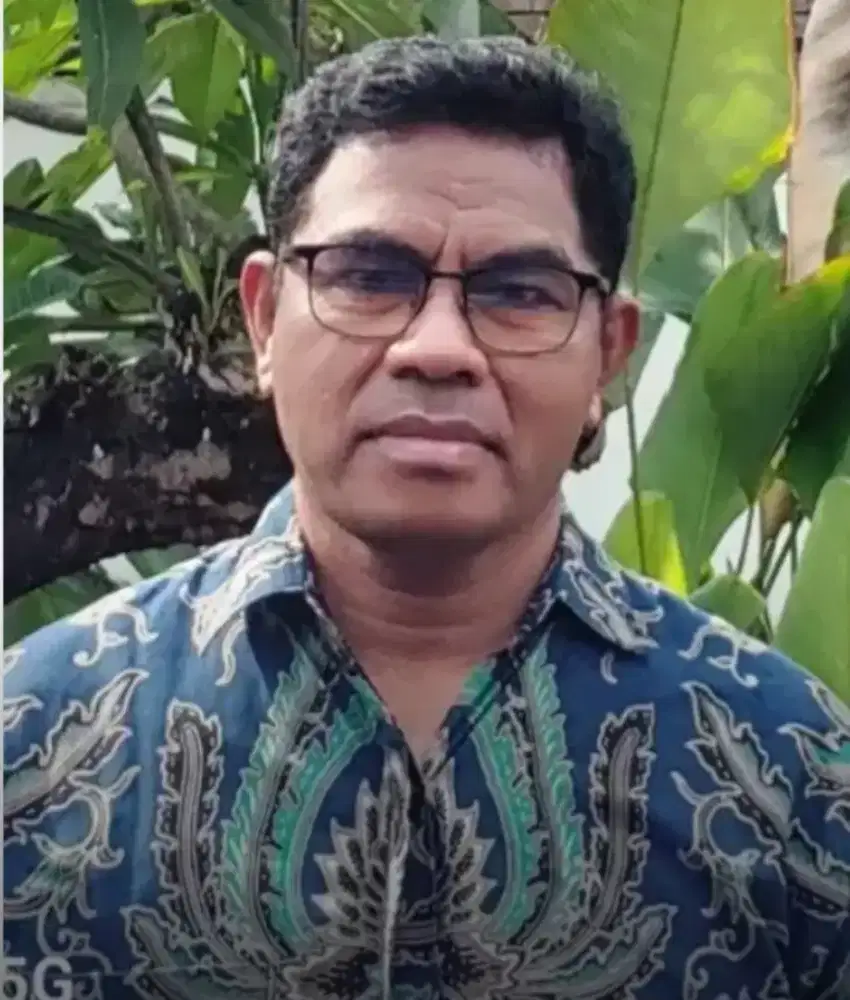 Melayani  Sopir Panggilan (Serving Call Drivers)