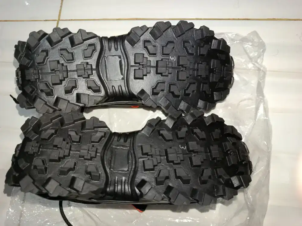 SEPATU SAFETY UKURAN 43