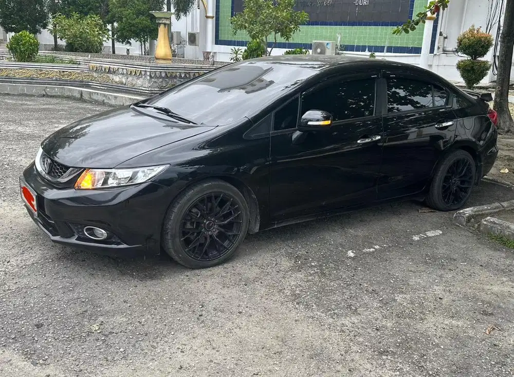 CIVIC FB 2015. 1.8 cc