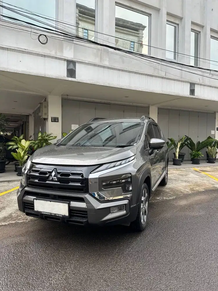 Mitsubishi Xpander Cross Premium 2023 AT | Tangan Pertama