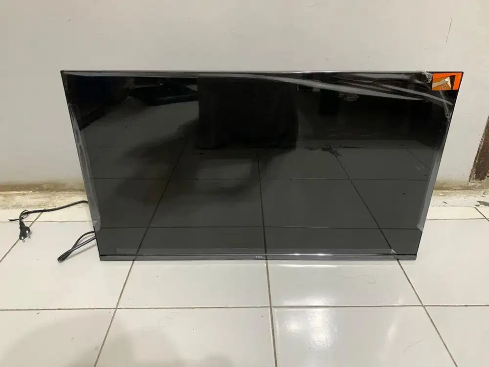 [BNOB] TCL 32A9 Smart Android TV 32 Inch - Baru Buka Dus!