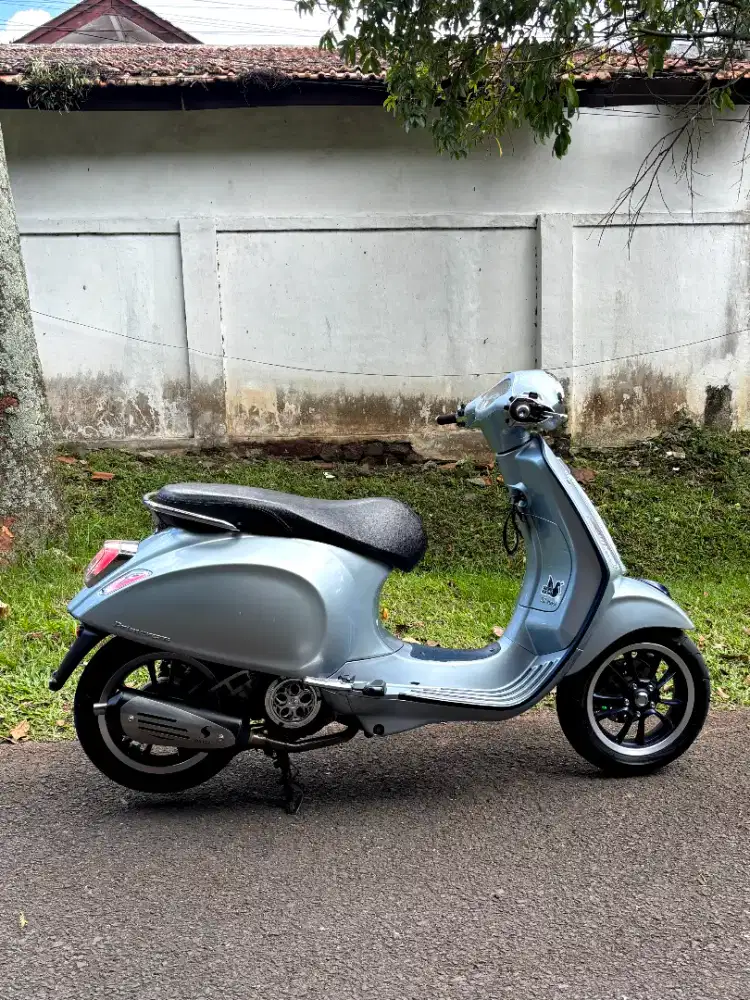 VESPA PRIMAVERA 2022 abs