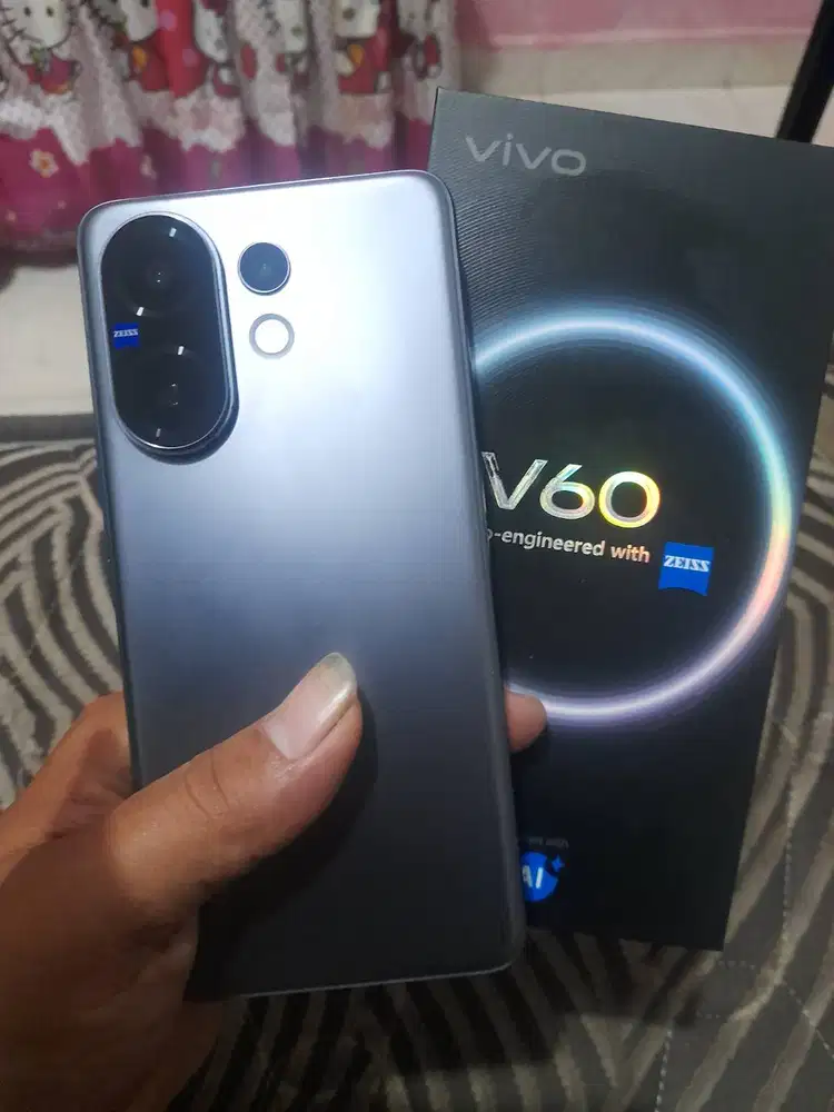 Jual hp vivo v60 8/256 gb