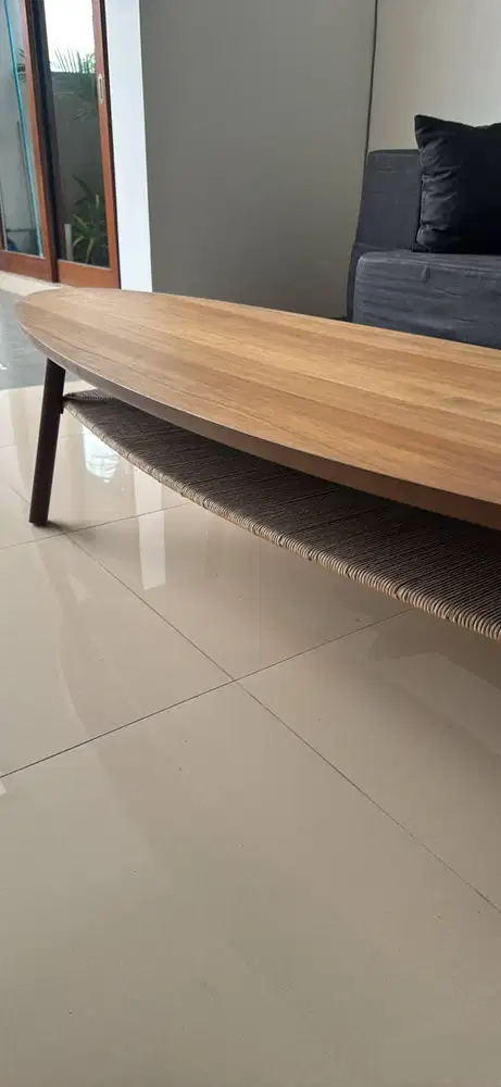 table IKEA STOCKHOLM