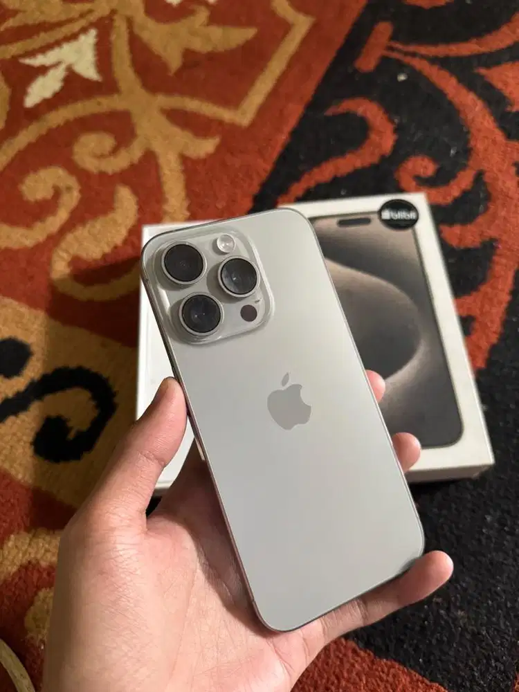 iPhone 15pro 128gb iBox