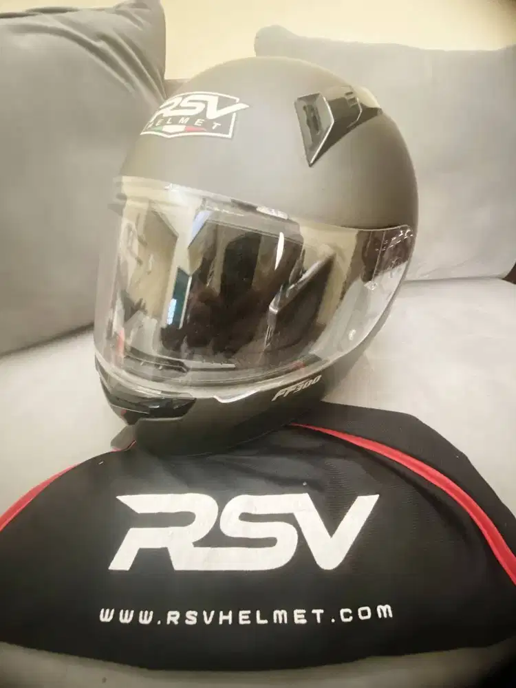 HELM RSV FF300 good condition
