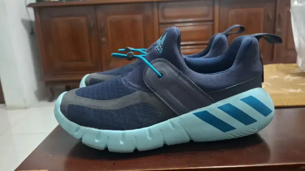 Sepatu adidas anak ukuran 34 cewek