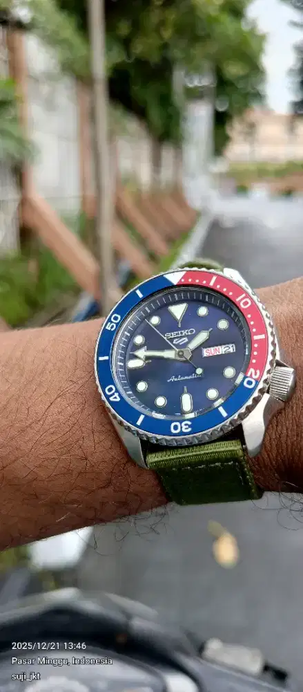 Seiko 5 sport Pepsi skx