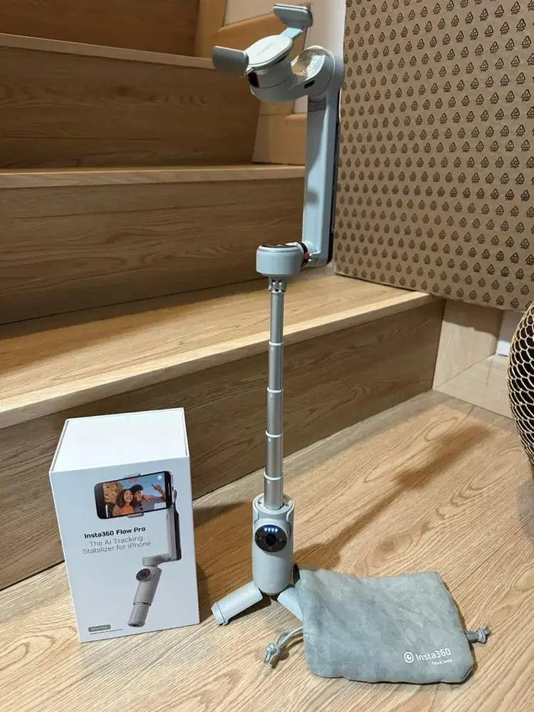 WTS - Insta360 Flow Pro