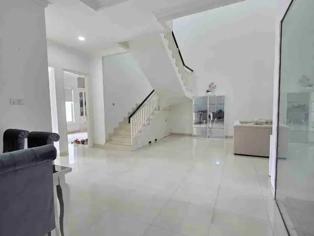 DIJUAL RUMAH SIAP HUNI DI PONDOK INDAH JAK SEL