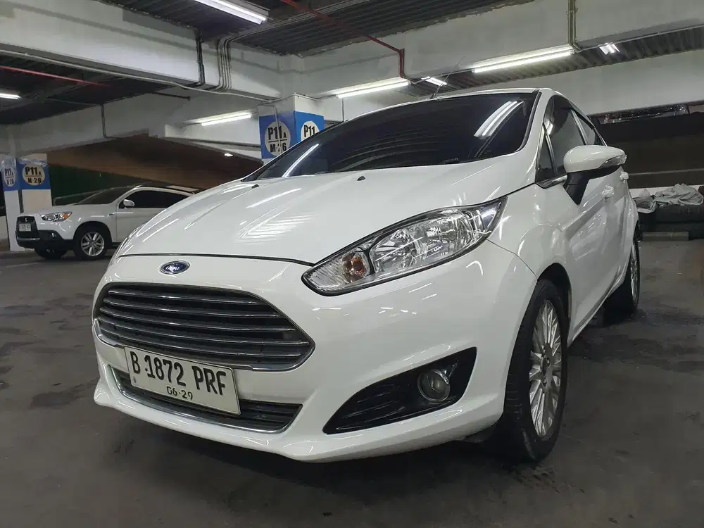 Fiesta S AT Km55Rb 2015 FaceLift FullOriginal SepertiBaru Gressss ISTW