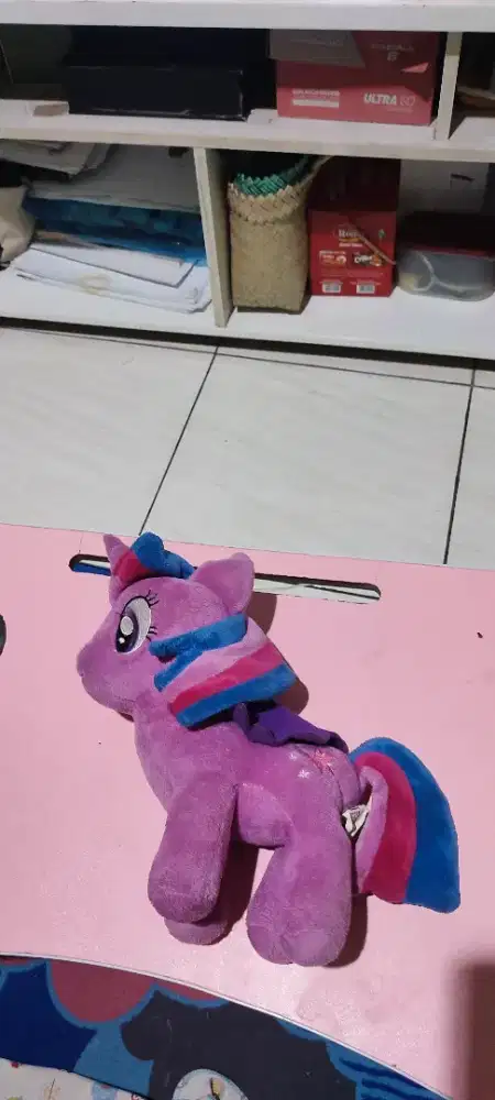 Jual murah cepat boneka bekas anak