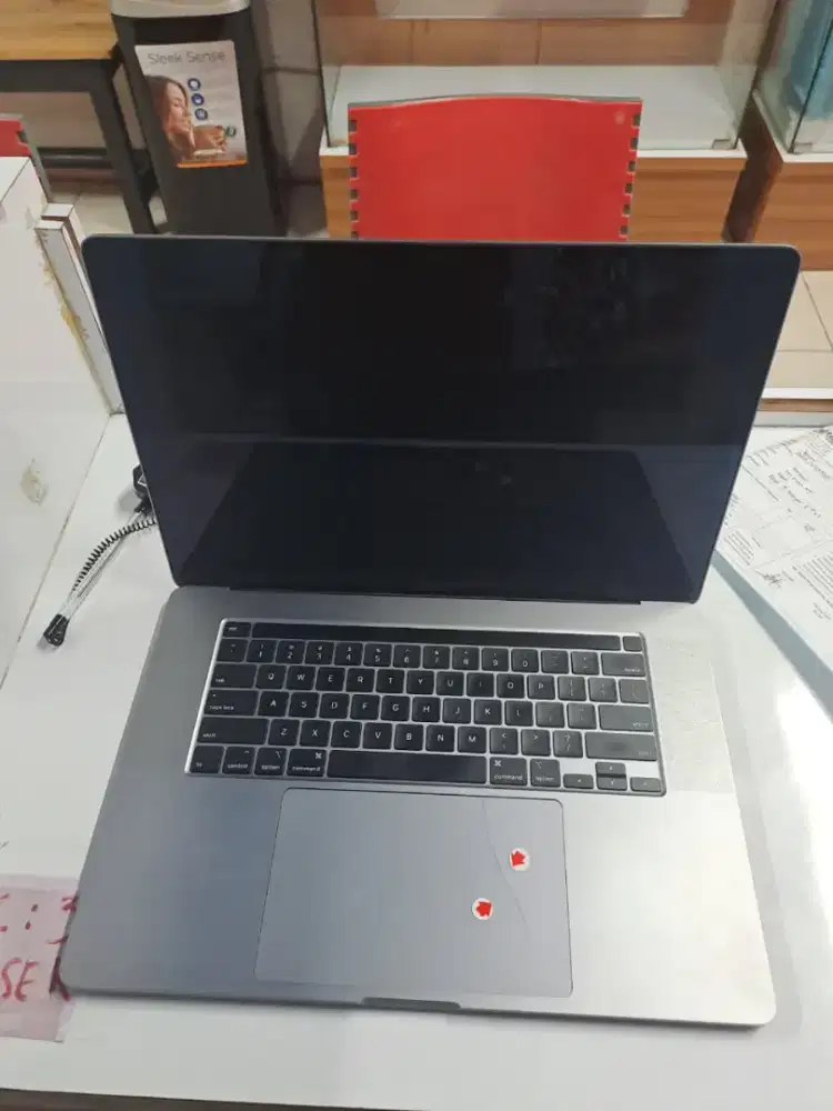 Macbook Pro 16 Core i9 2019 mati total