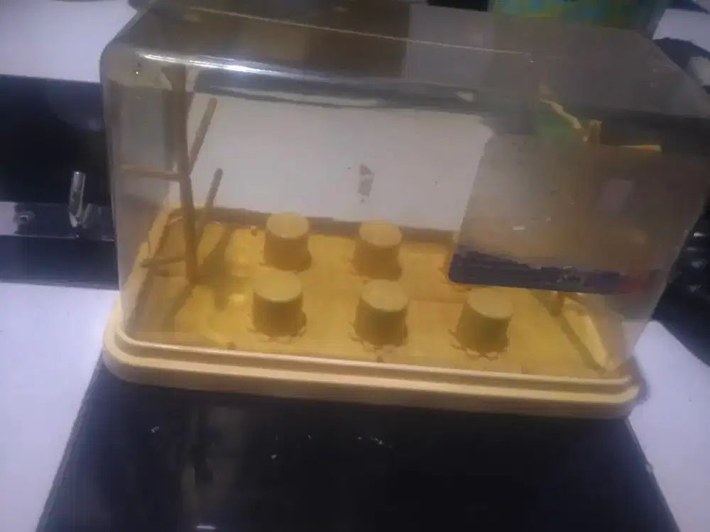 Perlekapan dapur dan kamar mandi