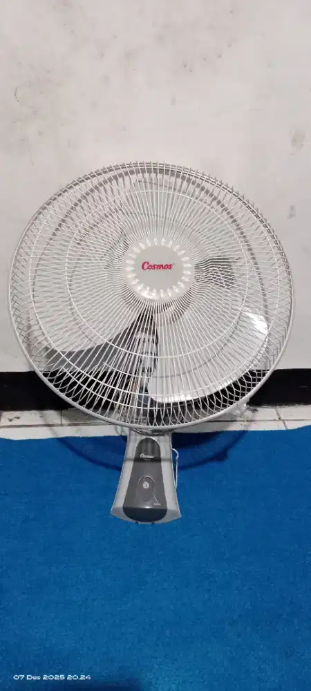 Kipas angin cosmos