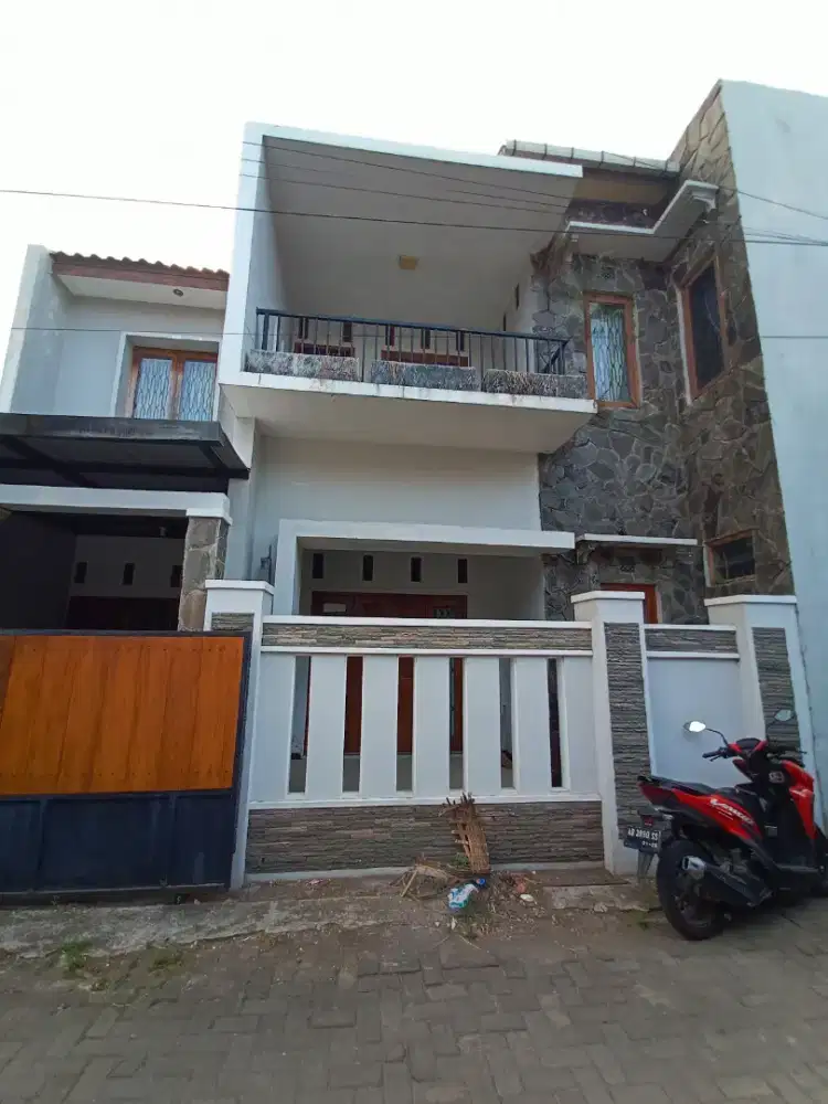 Dijual Rumah Di Sumber Solo Banjarsari