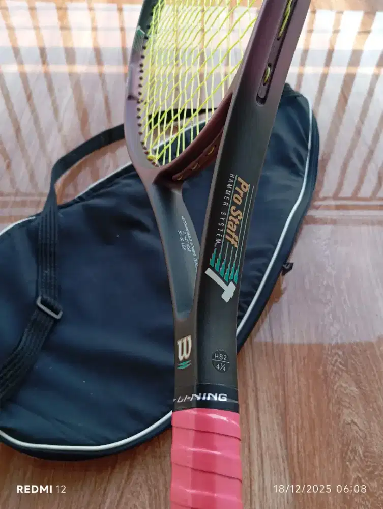 Raket tenis wilson hammer pro staff95