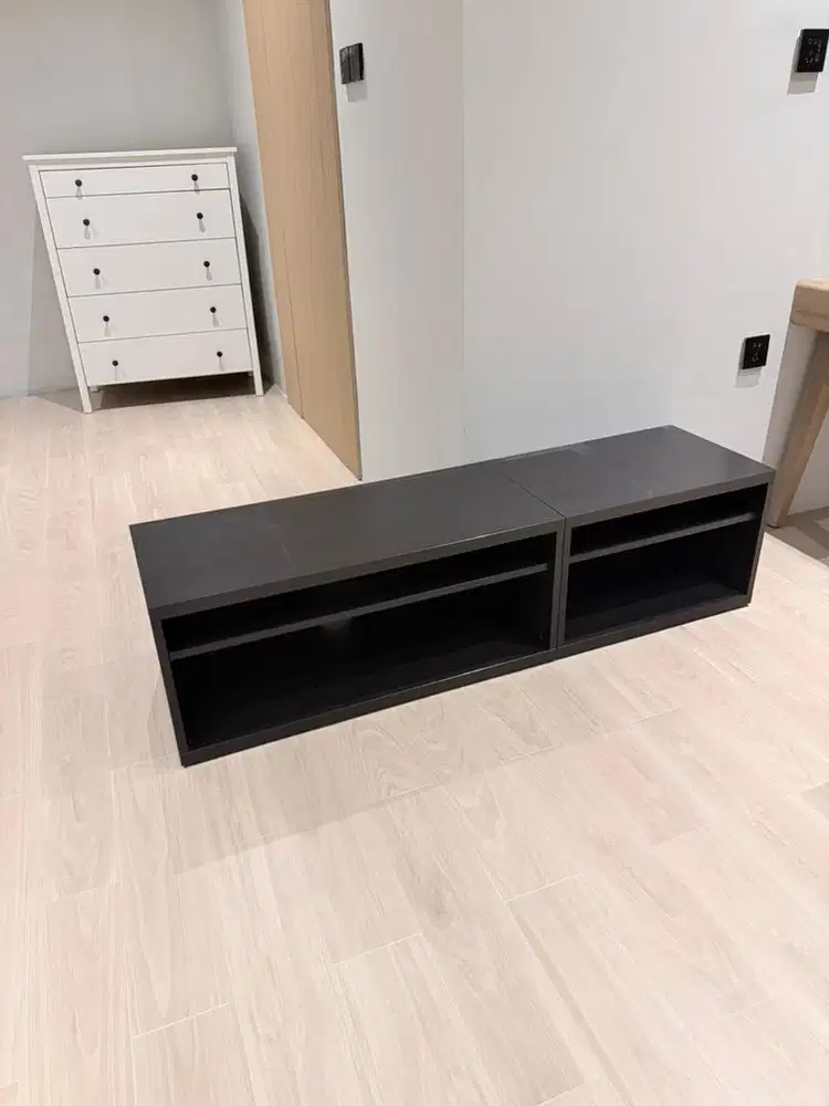 Rak TV Ikea like new