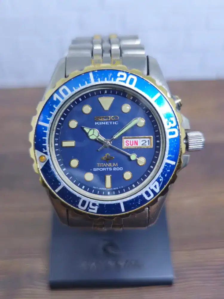 Seiko sport titanium