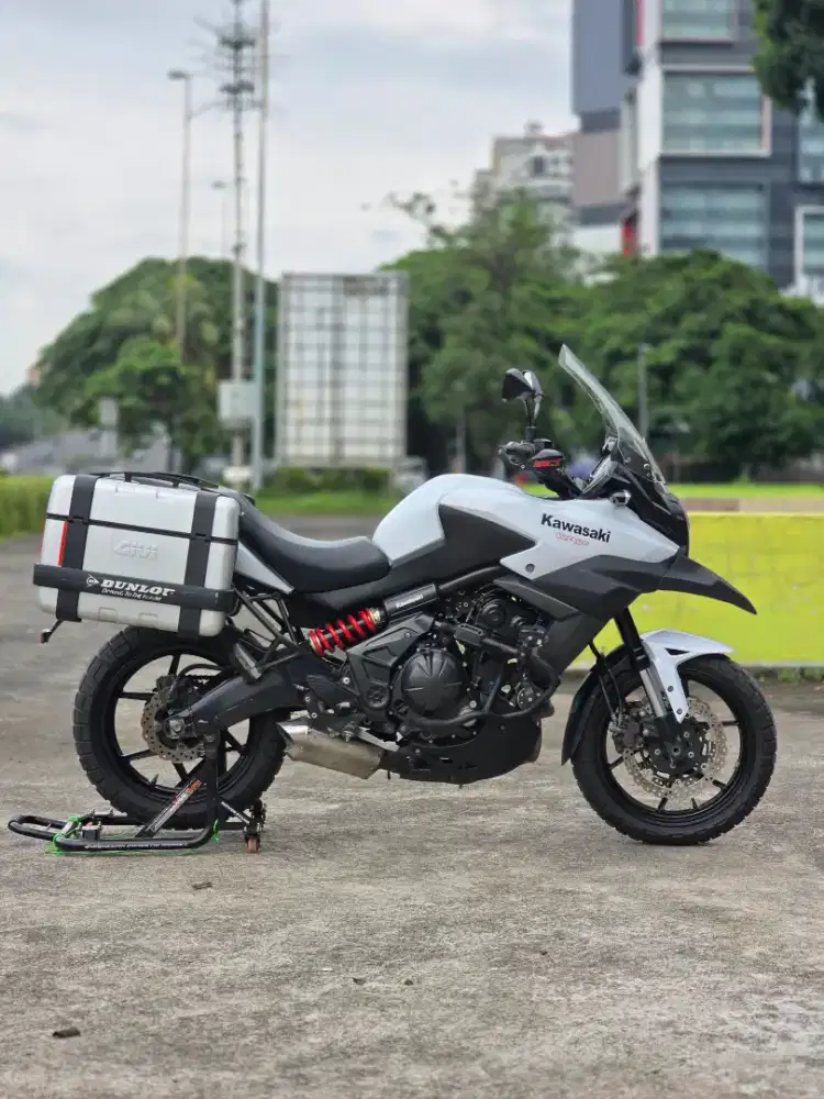 Kawasaki Versys 650 Plat D