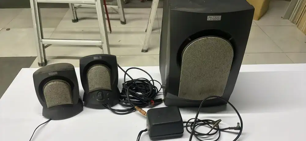 speaker altec lansing avs300