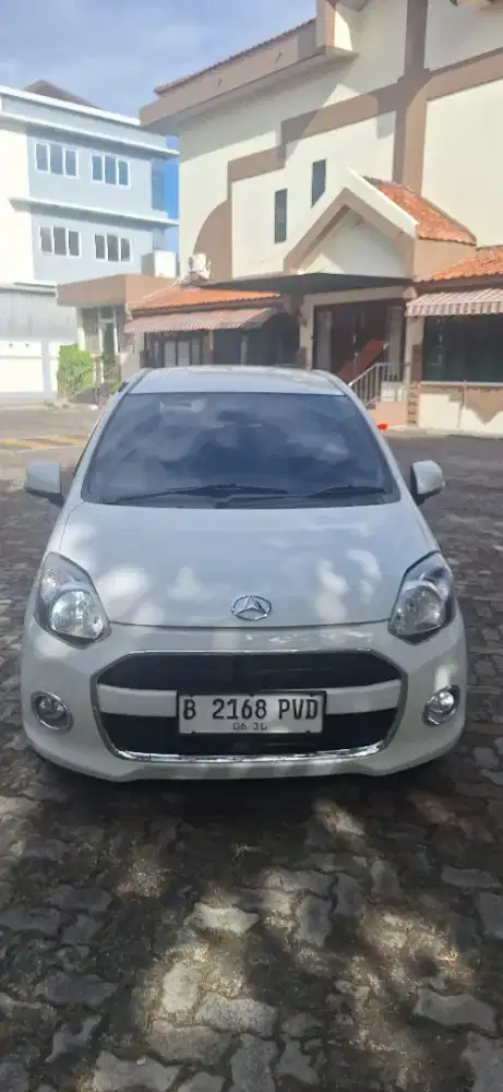 ANTIK - Daihatsu Ayla X 2015 Matic