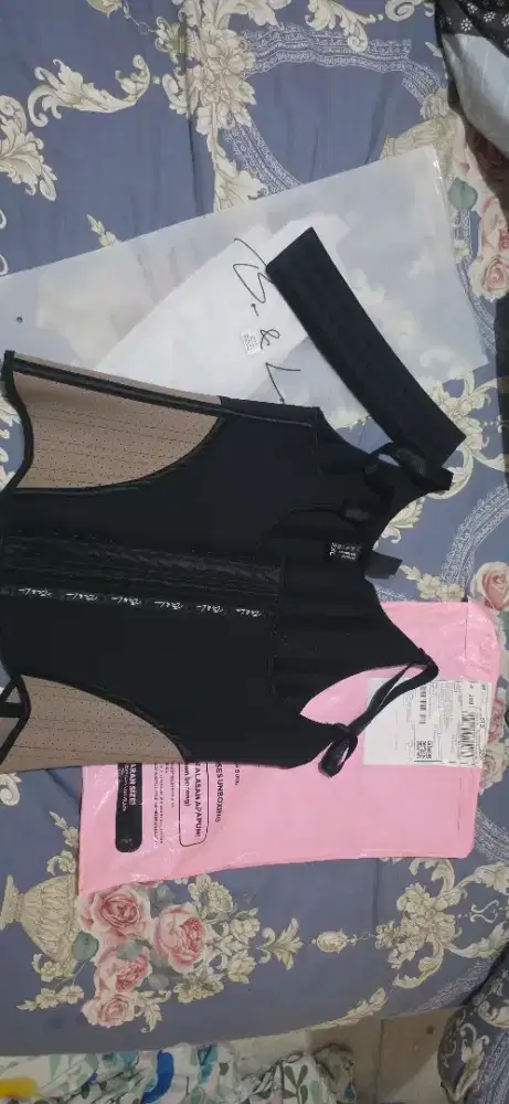 Korset Cikor BONDLOU BO&LOU