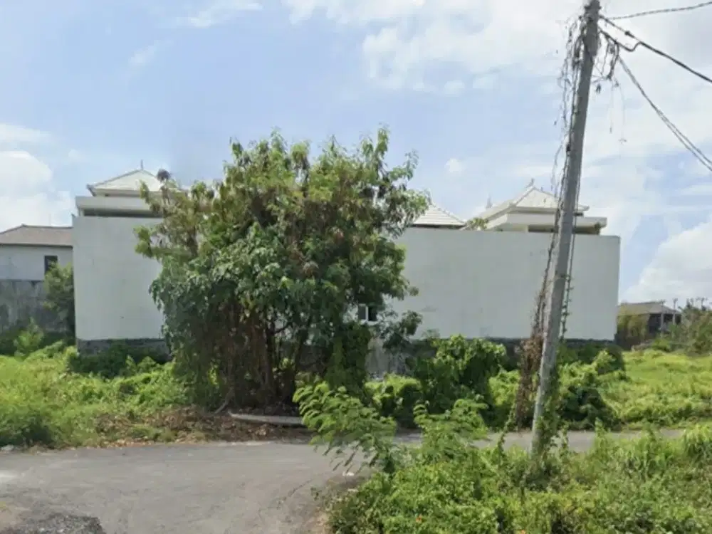 TANAH 4,63 ARE KAWASAN PANTAI BERAWA