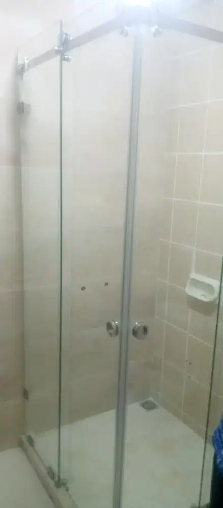 Terima jasa pemasangan kaca dan kusen almunium