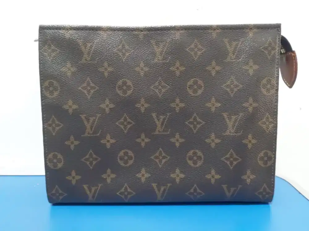 Toiletry Pouch LV 26 Original