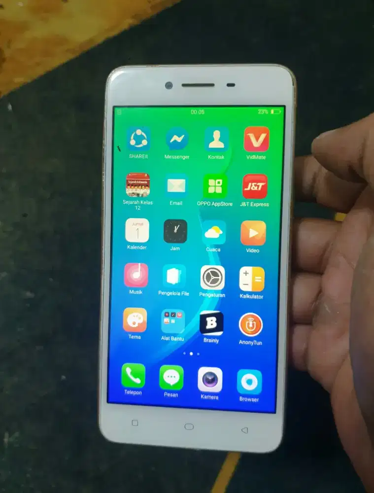 Oppo A37F ( 2/16GB ) 4G LTE, HRG 300.000 NETT