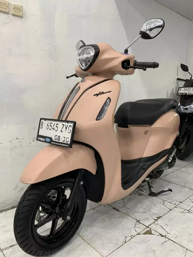 Yamaha Filano Lux Hybrid 2025