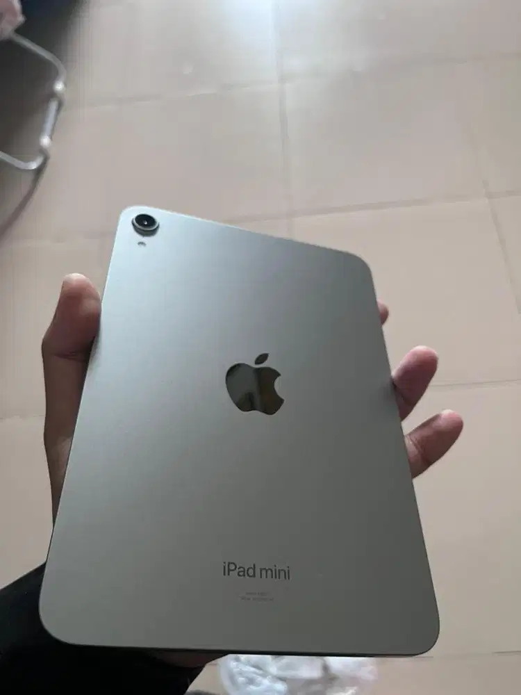 Ipad mini 7 Grey 128gb Wifi Only