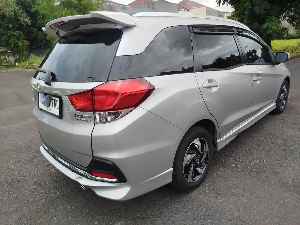 Honda Mobilio 2015 Bensin