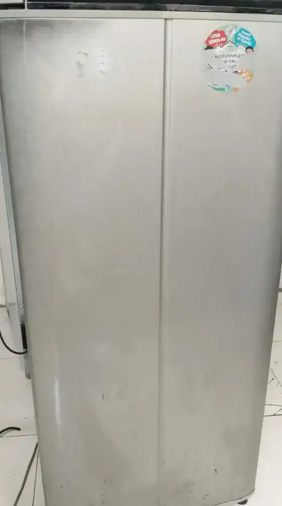 kulkas merk sanyo 1 pintu