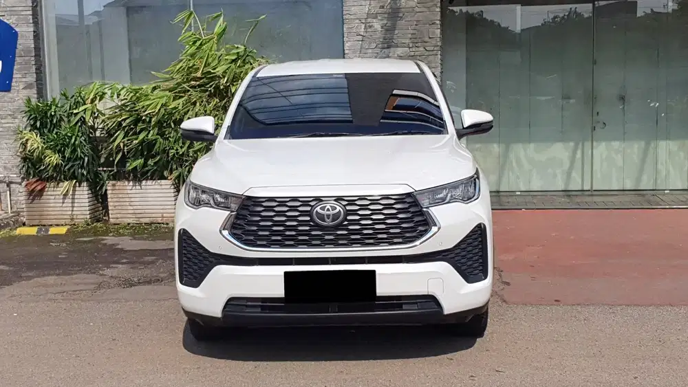 Toyota Kijang Innova Zenix 2.0 V CVT AT Bensin 2022 Like New Record