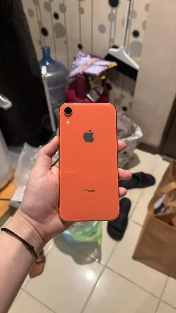 iphone xr 64 orange