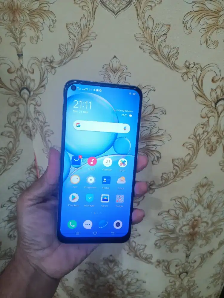 Vivo y30 ram 4/128 mlus msh ori smua minus layar garis serambut hp aja