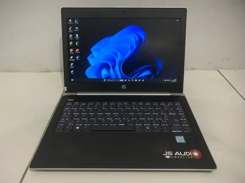 Laptop HP ProBook 430 G5
-intel Core i7- 8550u